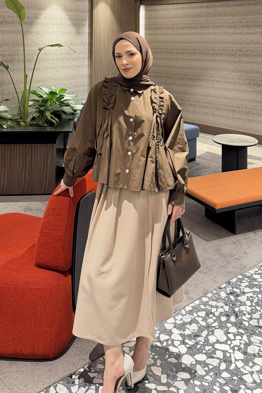 Lamelif Büzgü Detaylı Tesettür Gömlek Acı Kahve