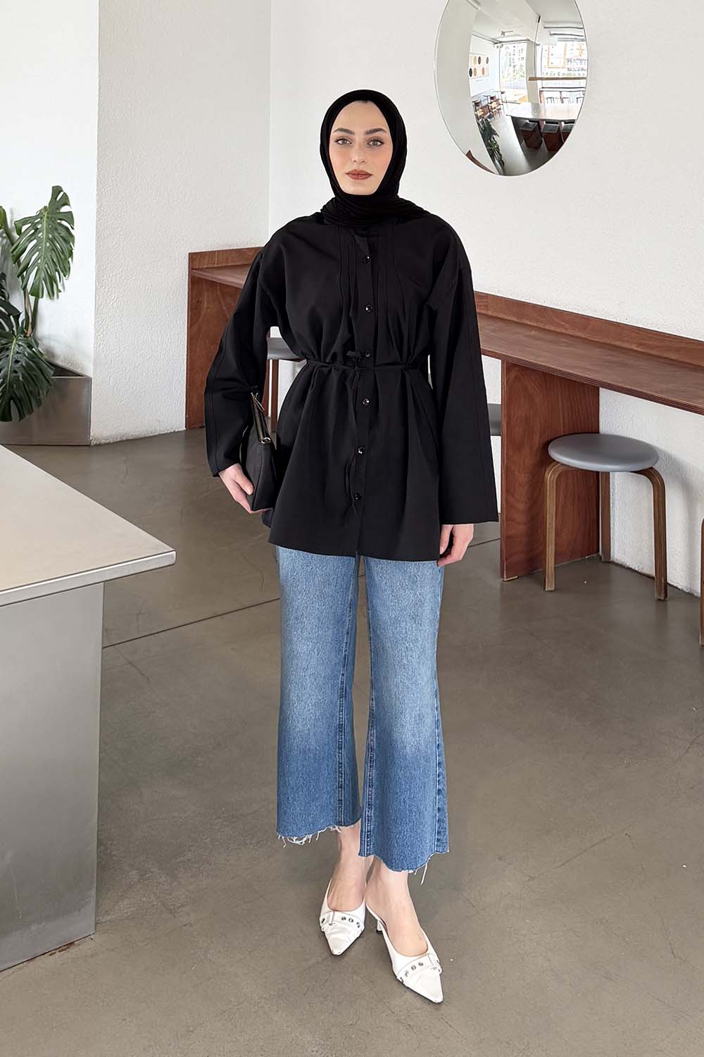 Lamelif Piliseli Geniş Kol Gömlek Siyah