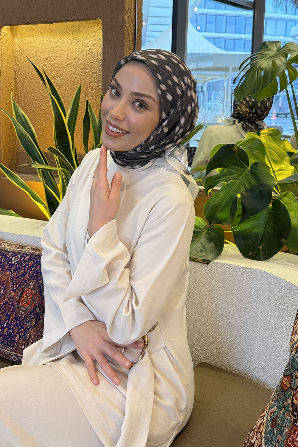 Lamelif Ceylan Desen Soft Eşarp Koyu Yeşil Ekru