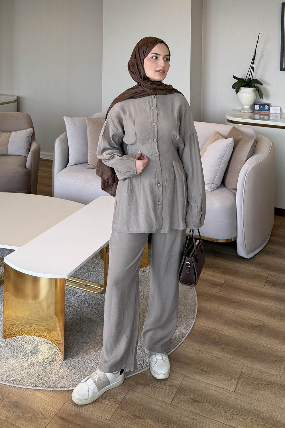 Mink Crew Neck Long Arm Modal Regular Trousers Comfortable Suit