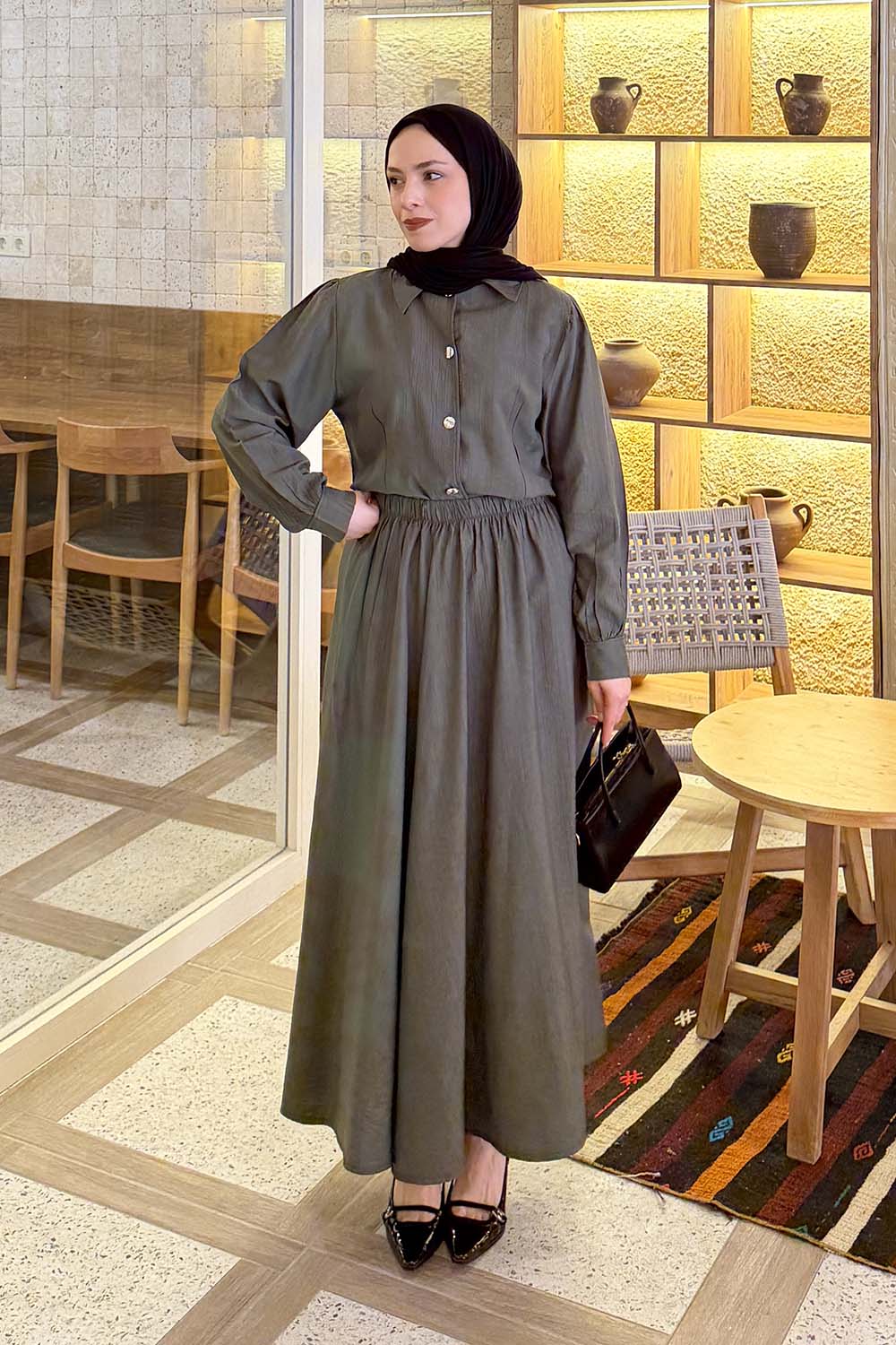 Lamelif Kemer Detaylı Etekli Takım Haki