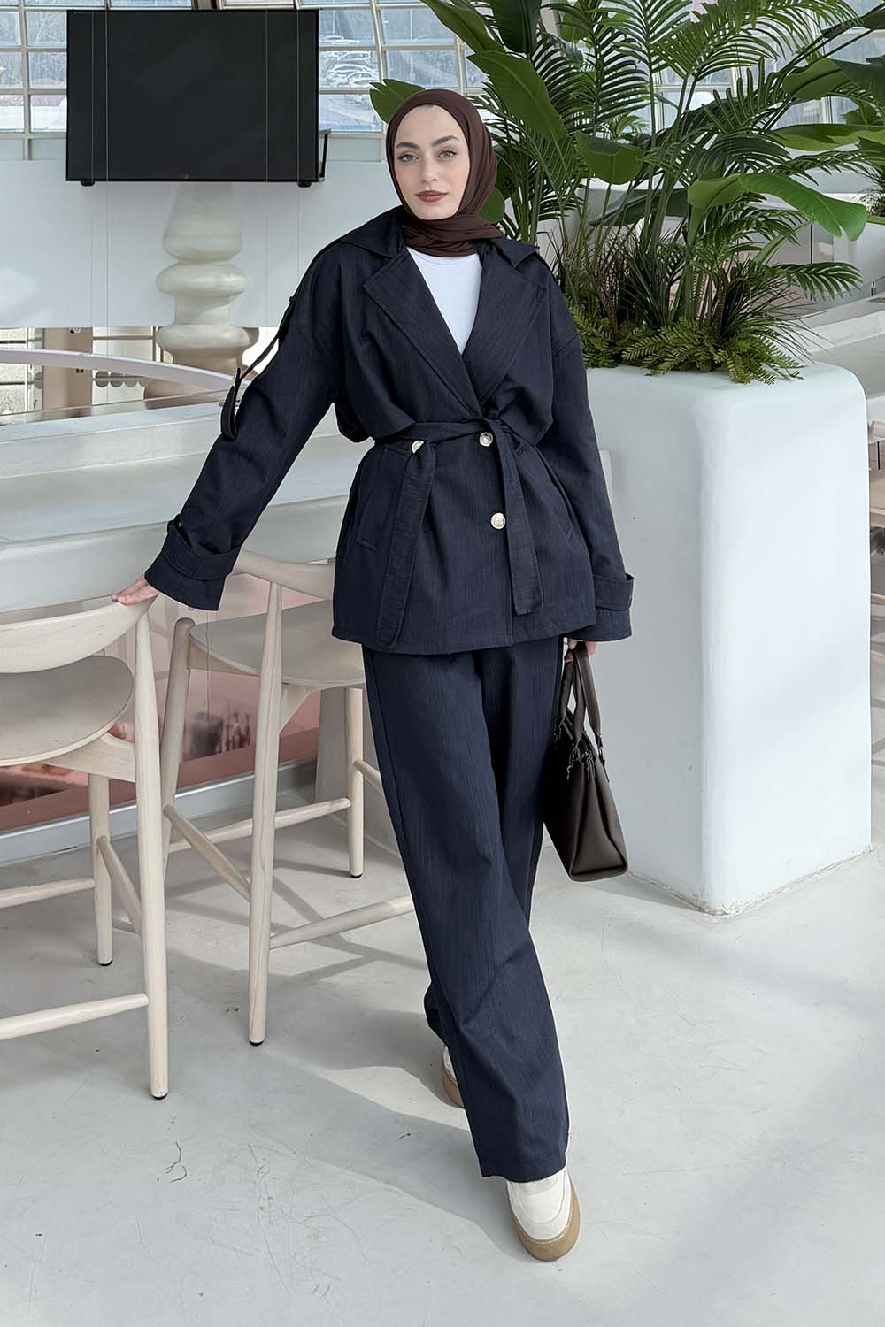 Lamelif Pelerinli Bağlama Detaylı Takım Koyu Lacivert