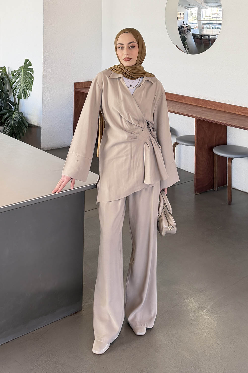 Stone Pool Neck Long Arm Modal Regular Trousers Comfortable Suit