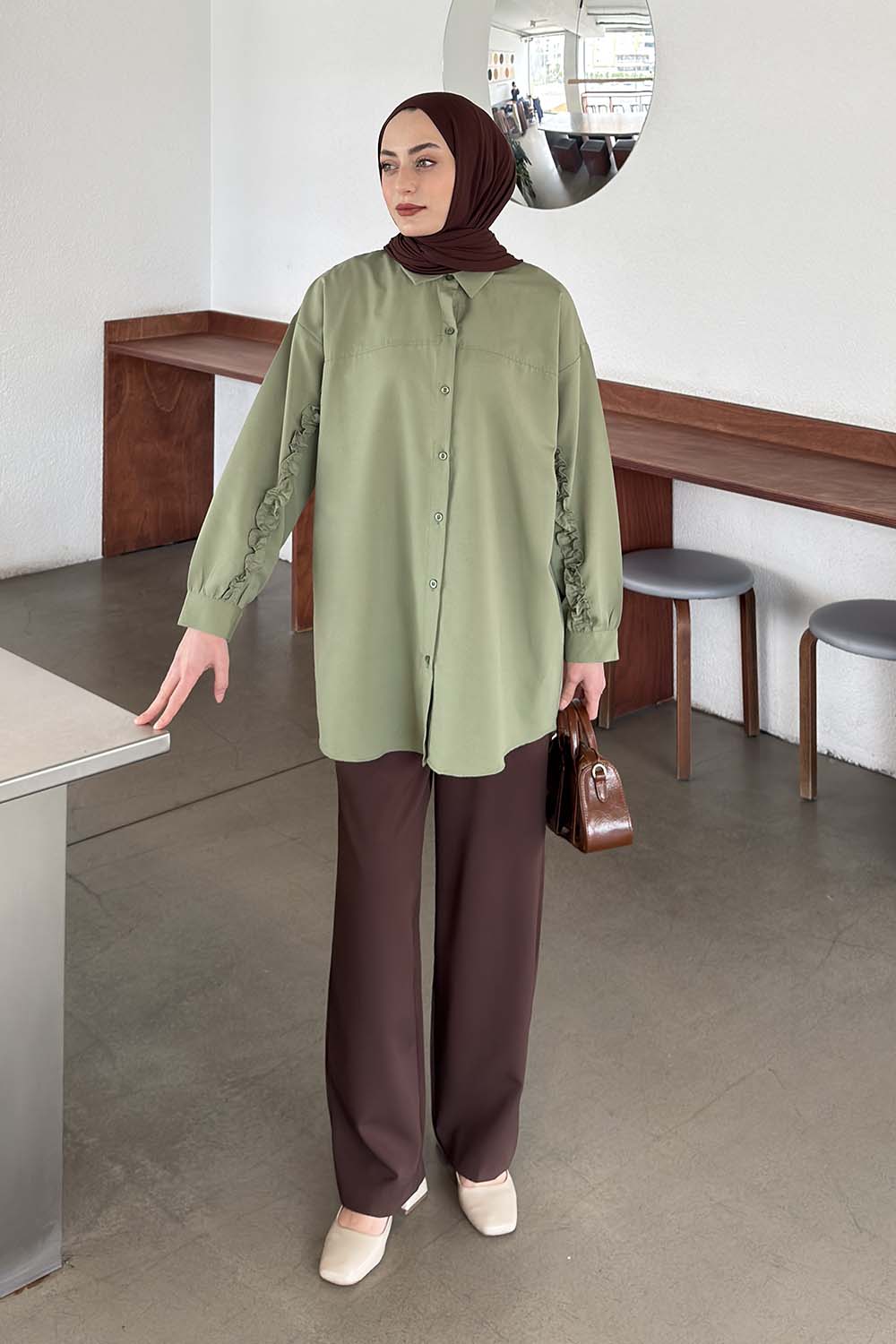 Lamelif Kol Fırfır Detaylı Gömlek Yeşil