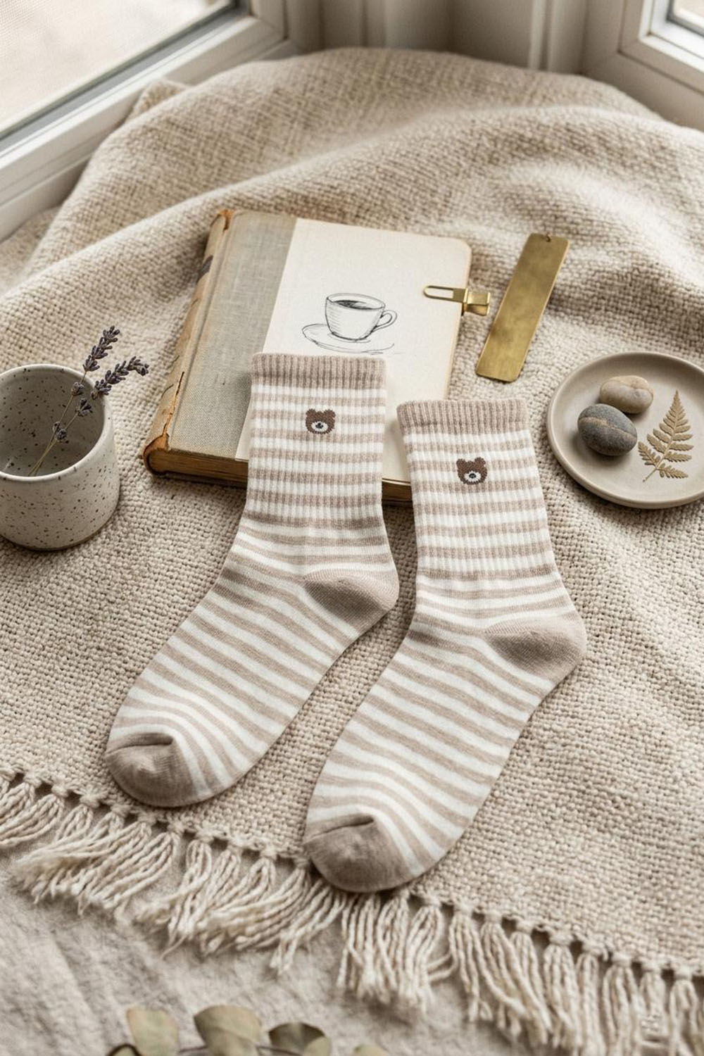 Lamelif Penye Çizgili Ayı Kolej Çorap