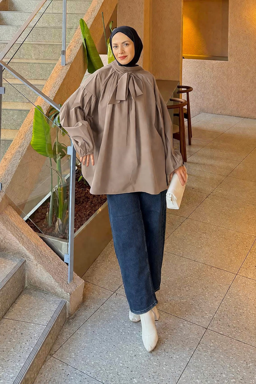 Lamelif Yaka Fular Detaylı Gömlek Soft Kahve