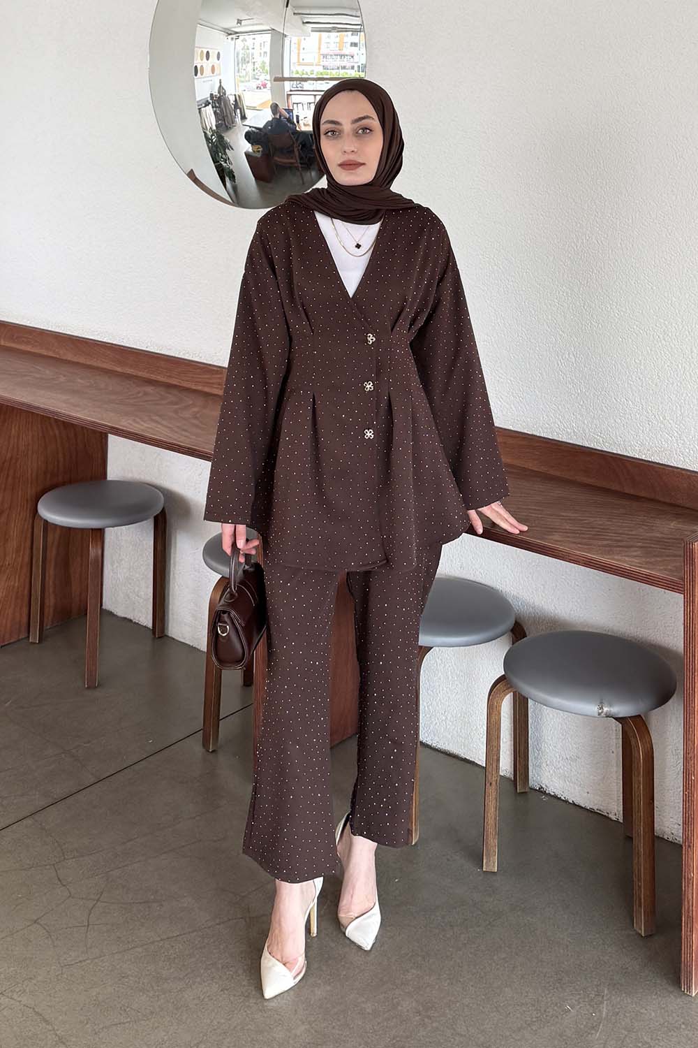 Lamelif Taş Detaylı Belden Oturtmalı Pantolonlu Takım Acı Kahve