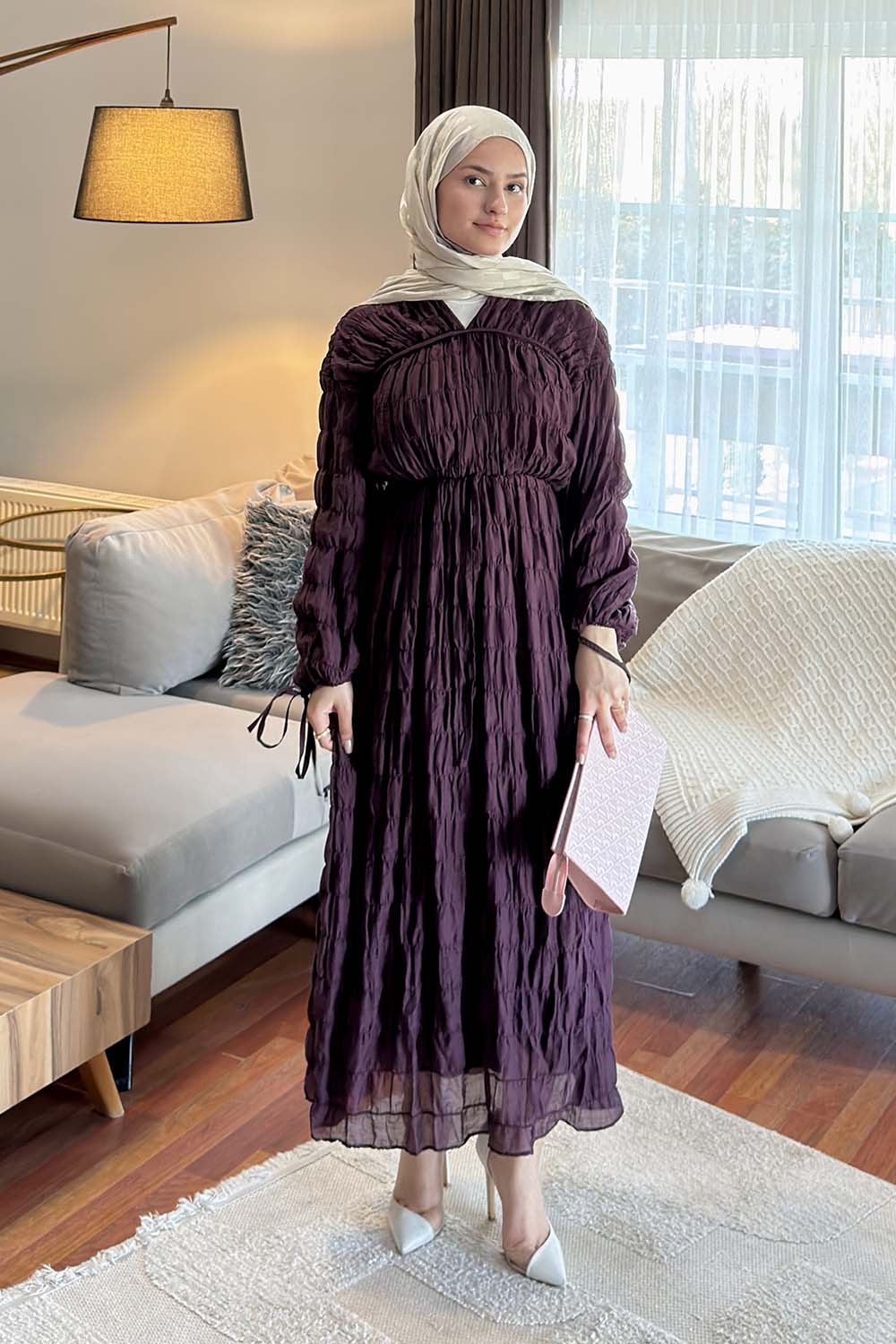 Lamelif Gofreli Bağcık Detaylı Tesettür Elbise Mürdüm