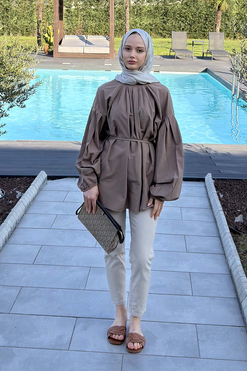 Lamelif Yaka Fular Detaylı Gömlek Soft Kahve