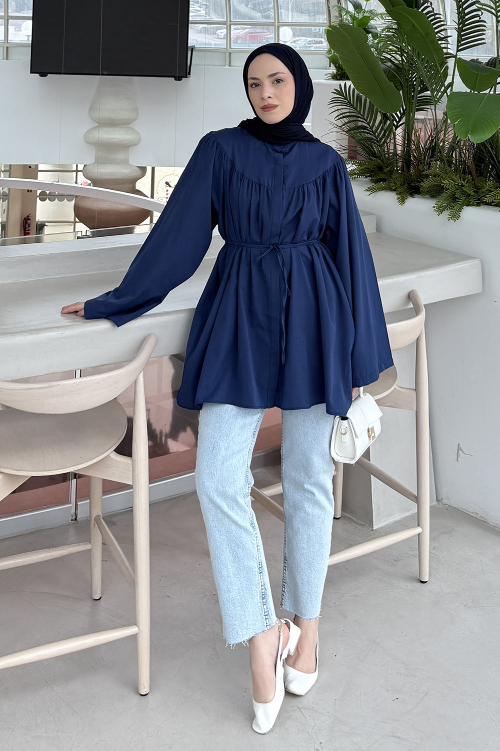 Lamelif Bağlama Detaylı Tesettür Gömlek Lacivert