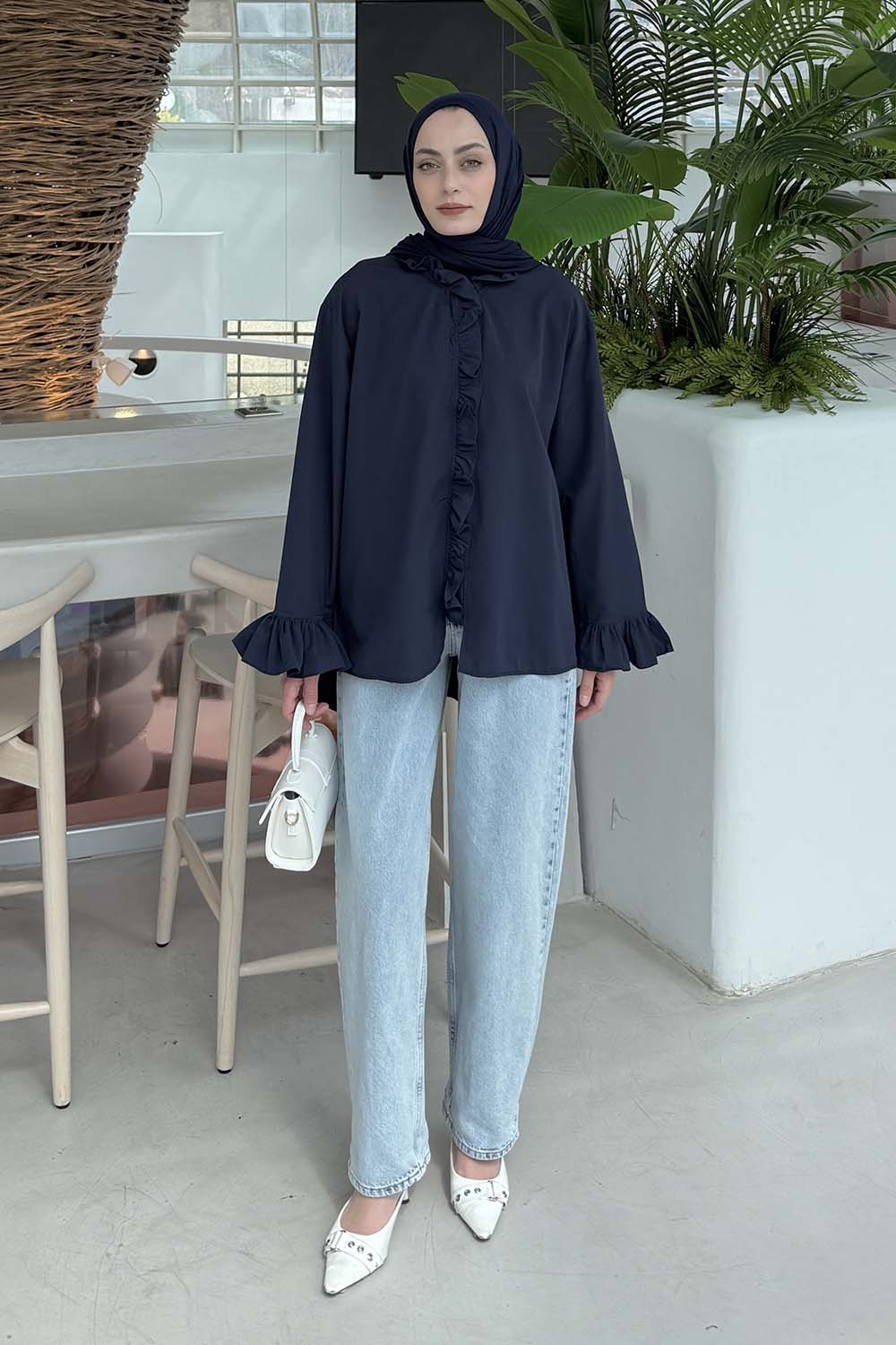 Lamelif Fırfırlı Gömlek Lacivert