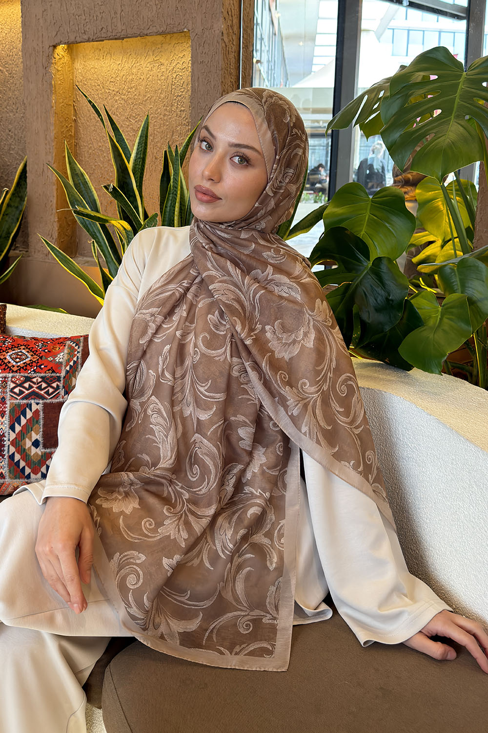 Lamelif Etnik Desen Ferah Şal Camel