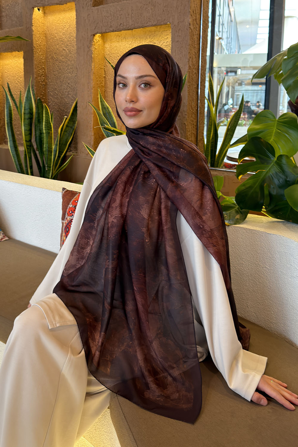 Lamelif Gül Çiçek Desen Ferah Şal Koyu Kahve