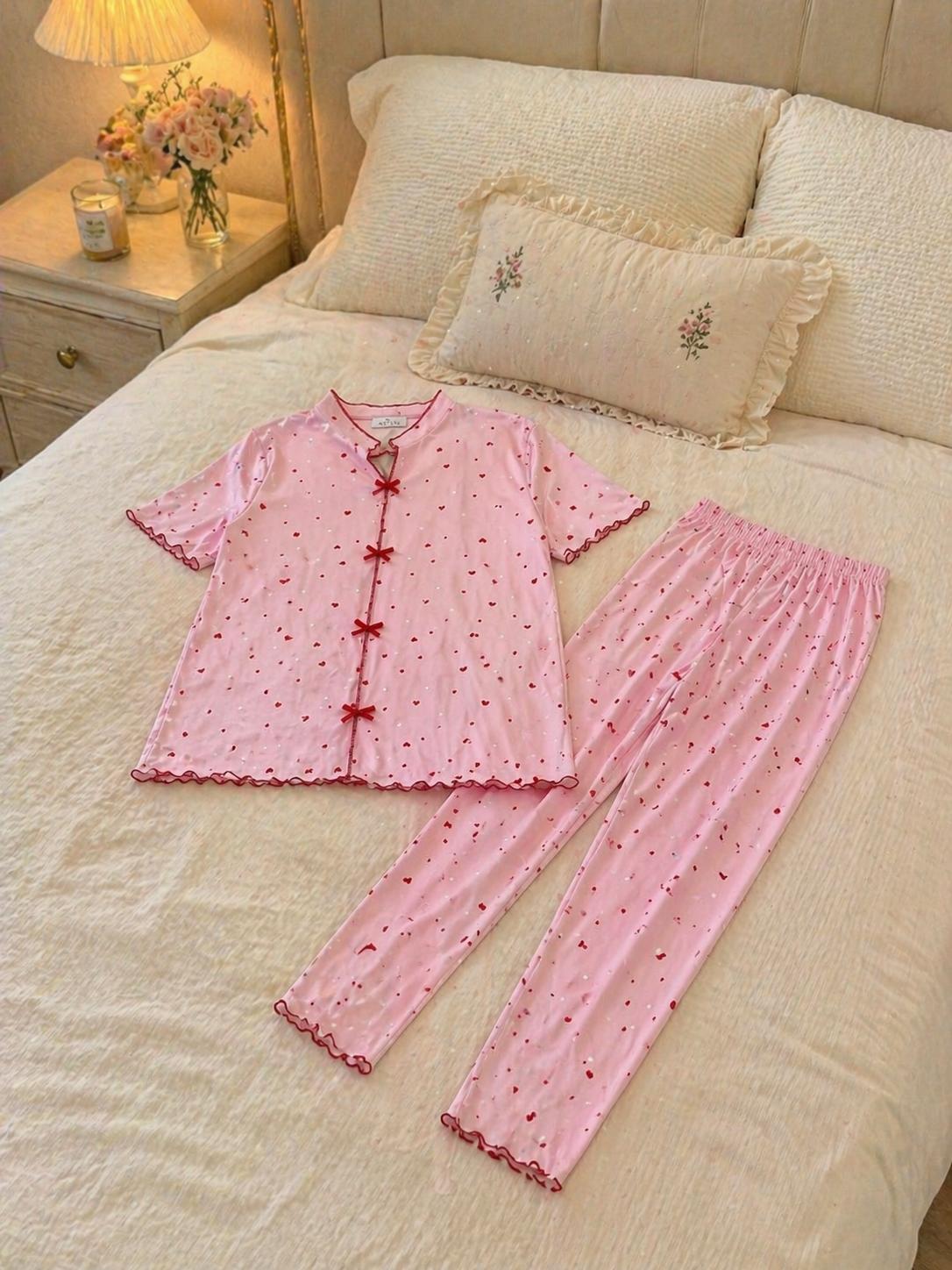 Lamelif Kadın Küçük Kalp  Minimal Desenli Fiyonk Özel Dikiş Pijama Takımı