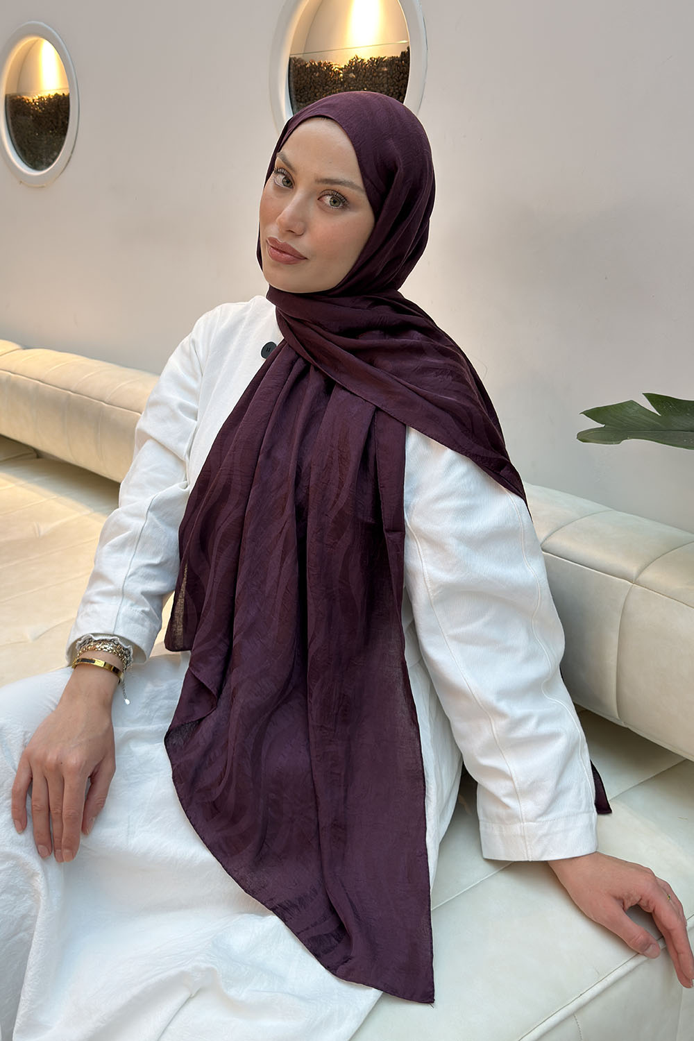 Lamelif  Shine Desen Ayrobin Floş Jakar  Şal Mürdüm