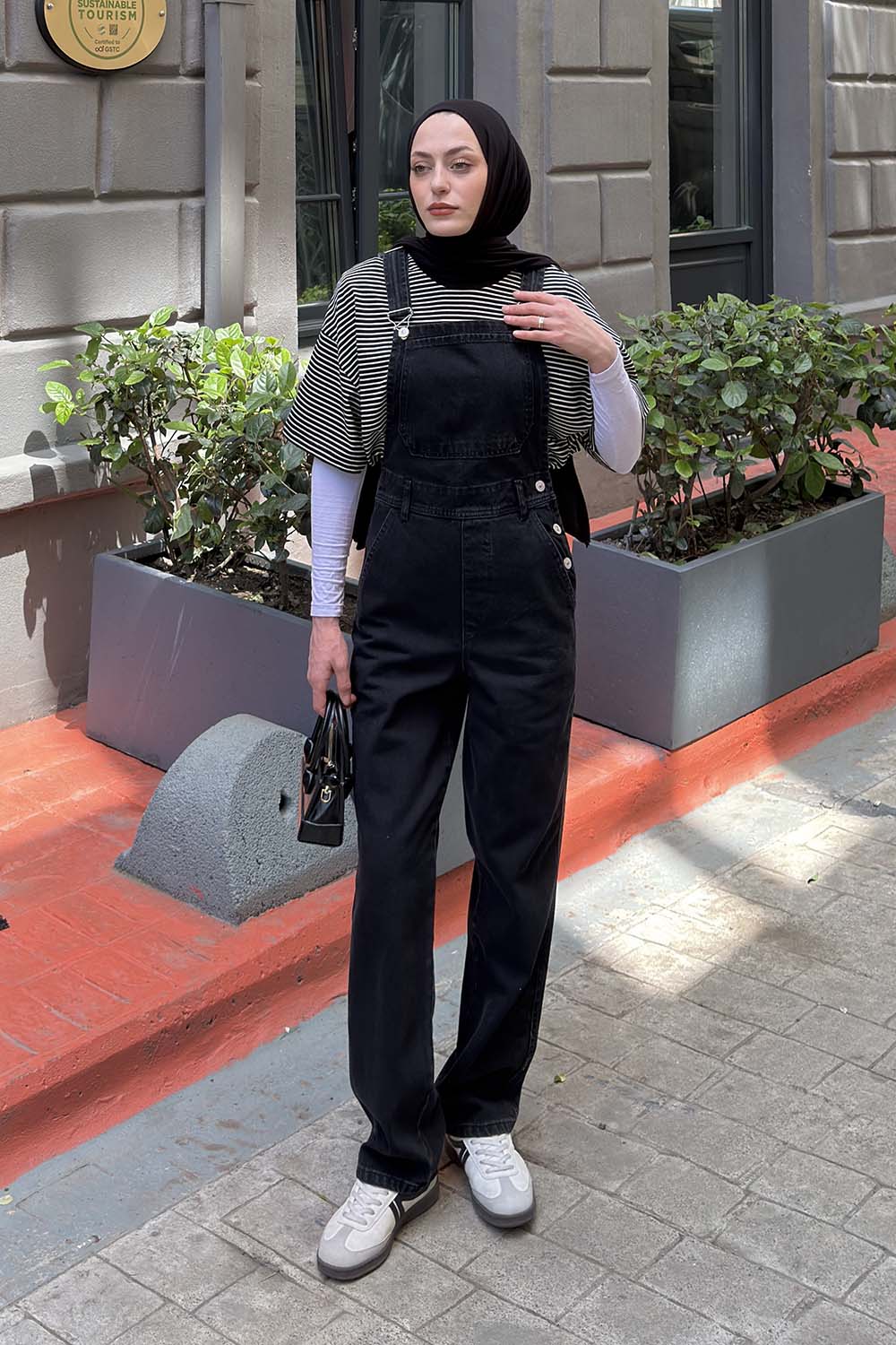 Lamelif Bahçıvan Model Tulum Füme