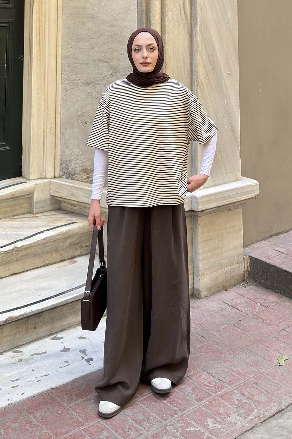 Lamelif Çizgili T-shirt Bej-Kahverengi