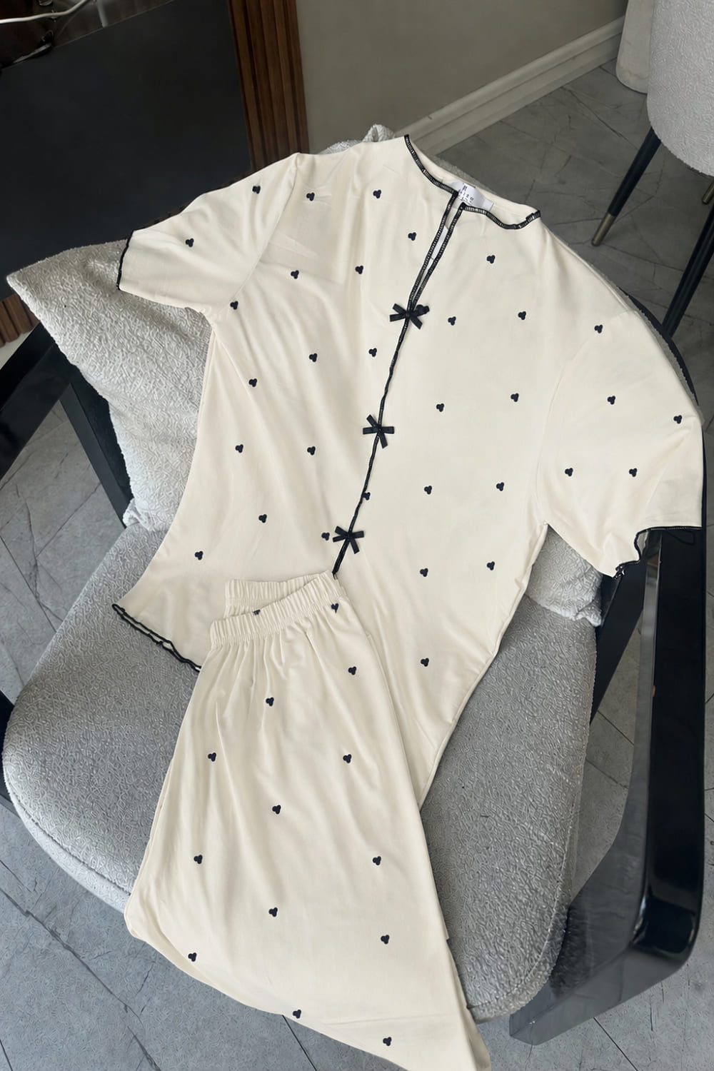 Lamelif Kadın Kalp Desenli Fiyonk Özel Dikiş Pijama Takımı