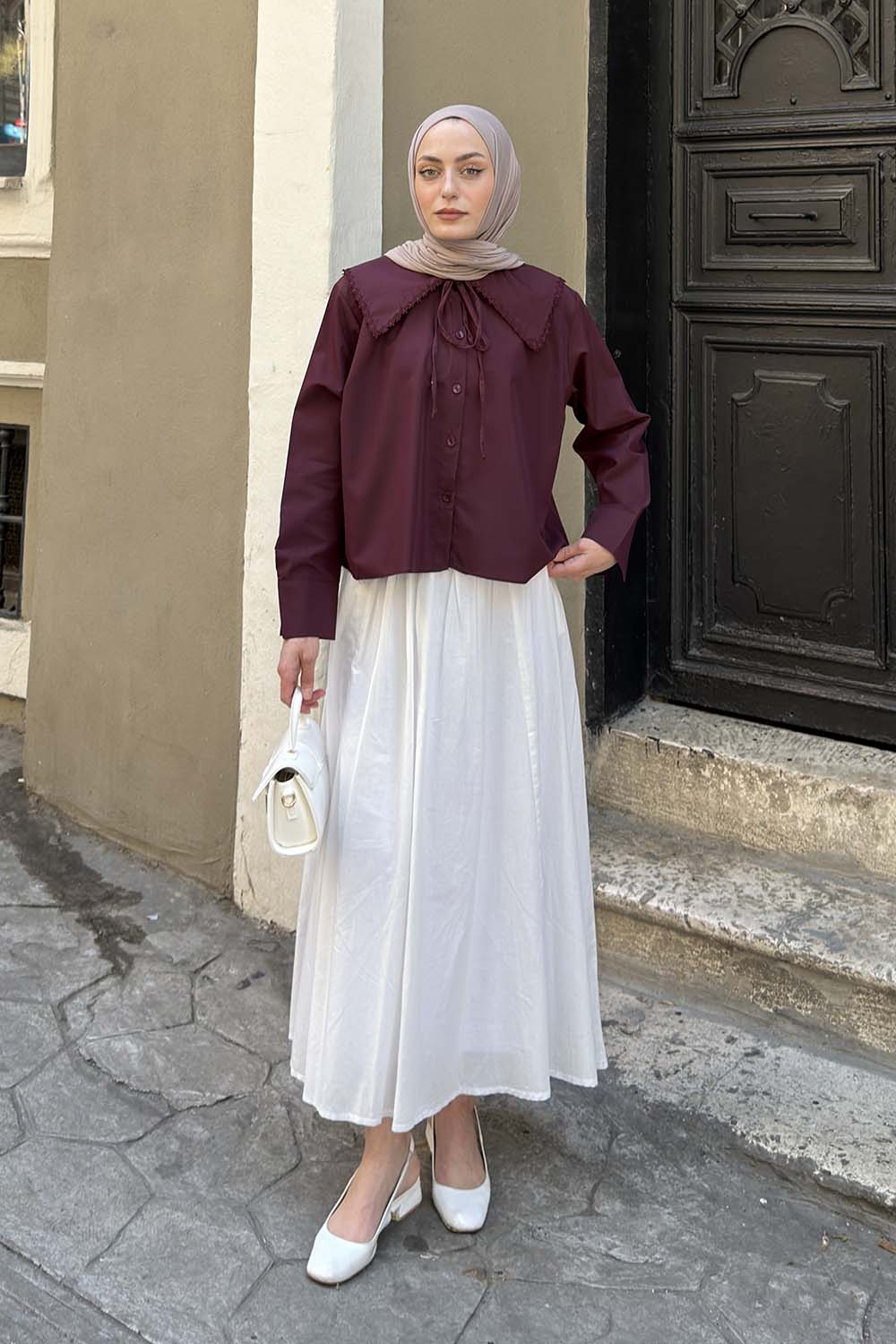Plum Peter Pan Collar Long Arm Viscose Fabric Unprinted Shirt
