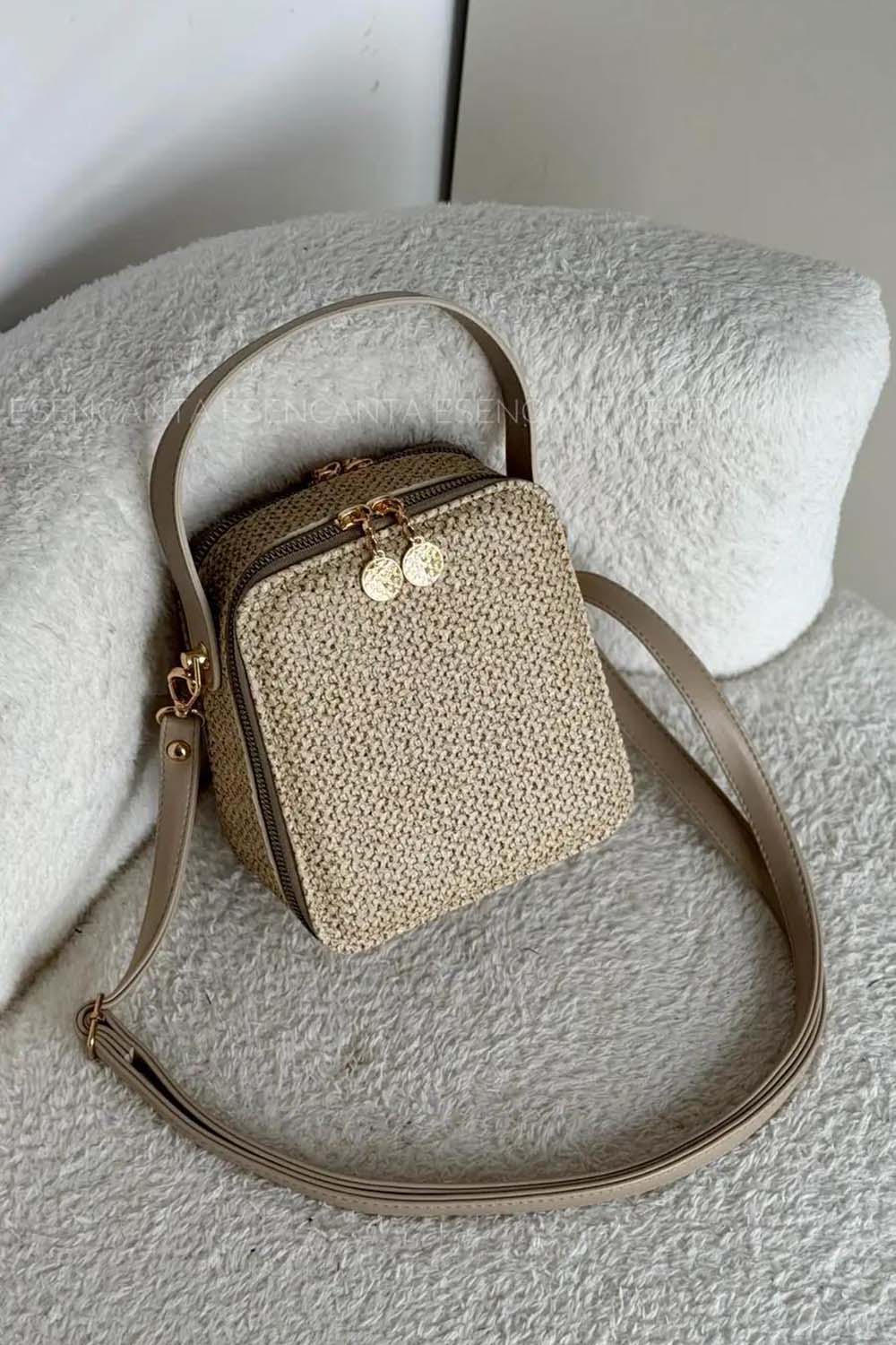 Beige With Suspenders Skin Hand Bag Arm Bag Bag
