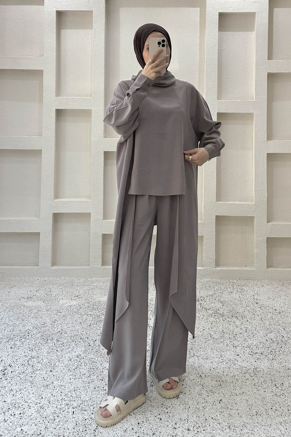 Mink Choker Neck Long Arm Viscose Fabric Regular Trousers Comfortable Suit