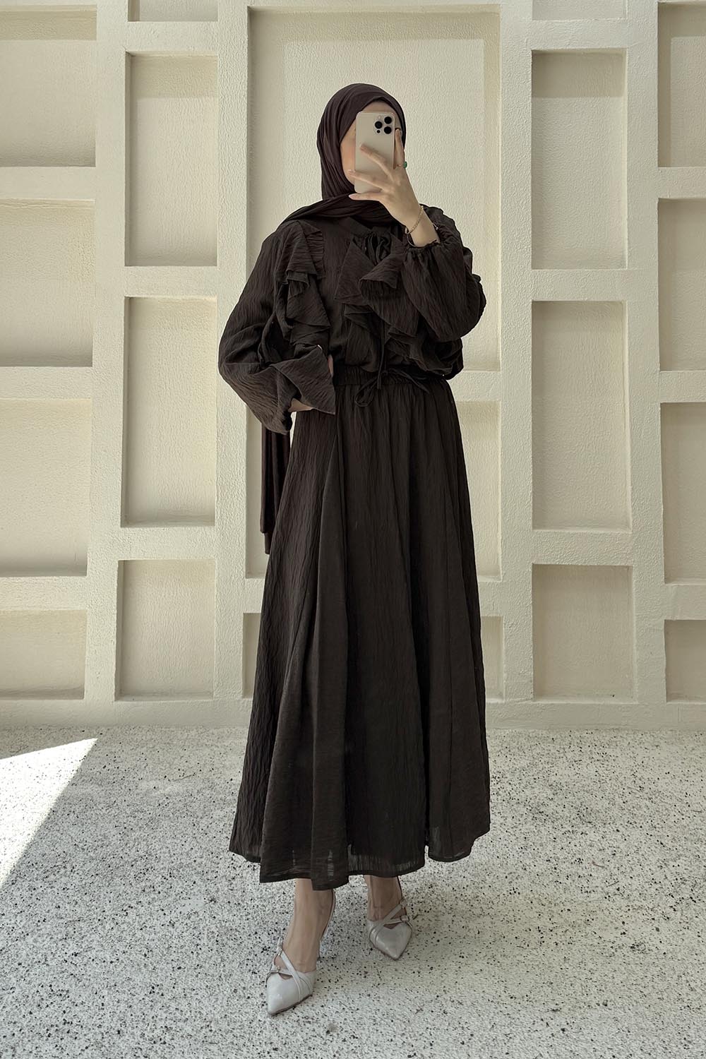 Bitter Brown Crew Neck Long Arm Ayrobin Skirt Suit