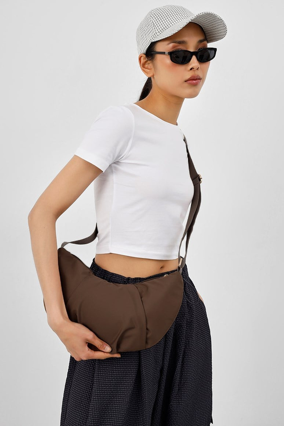 Bitter Brown Buckle Skin Hand Bag Bag
