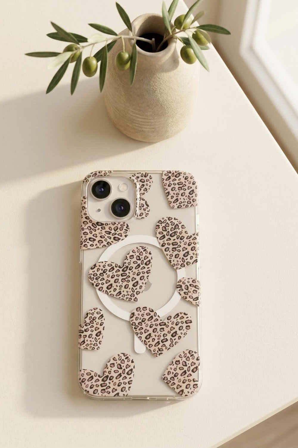 Lamelif iPhone 13 Leopar Desenli Kalp Güçlü Magsafeli Telefon Kılıfı