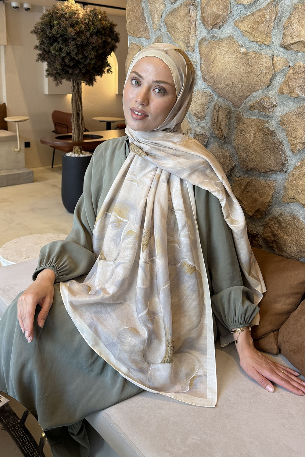 Lamelif Çiçek Desen Lara Soft Şal Sarı