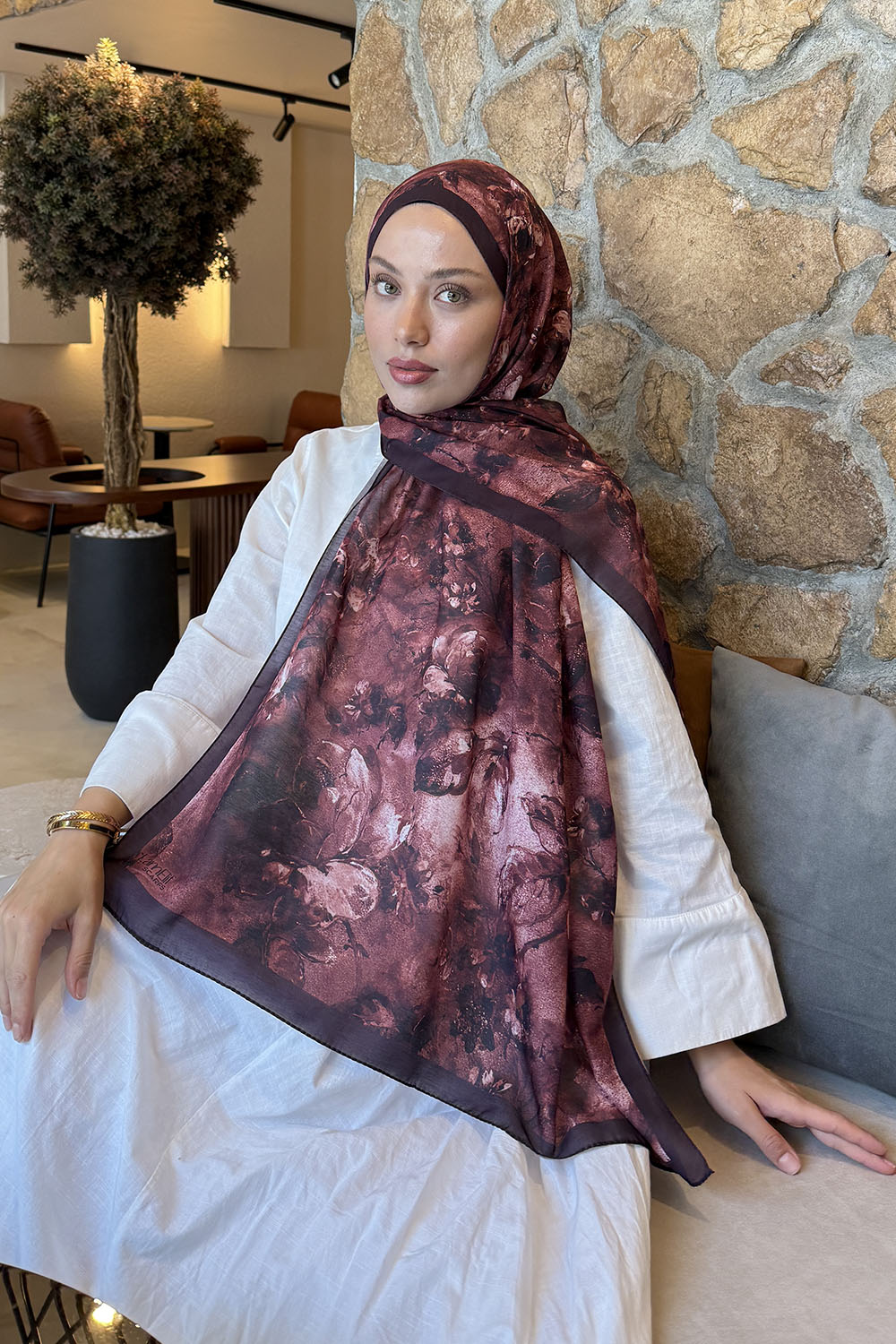 Lamelif Çiçek Desen Lara Soft Şal Bordo
