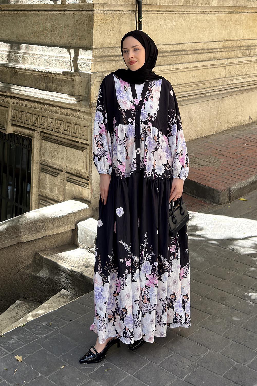 Lamelif Çiçek Detaylı Elbise Siyah