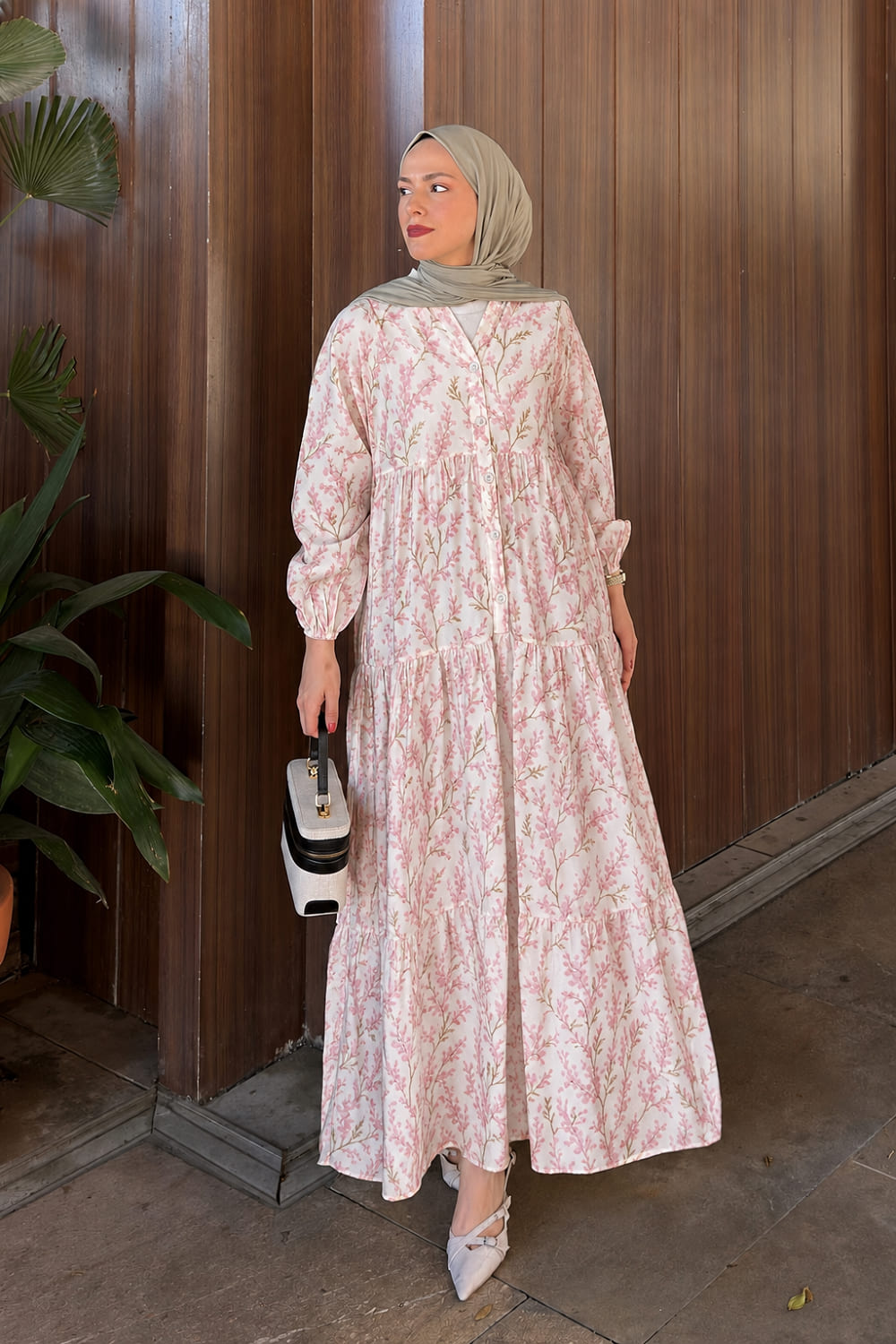Lamelif V Yaka Tomurcuk Desenli Elbise Pembe
