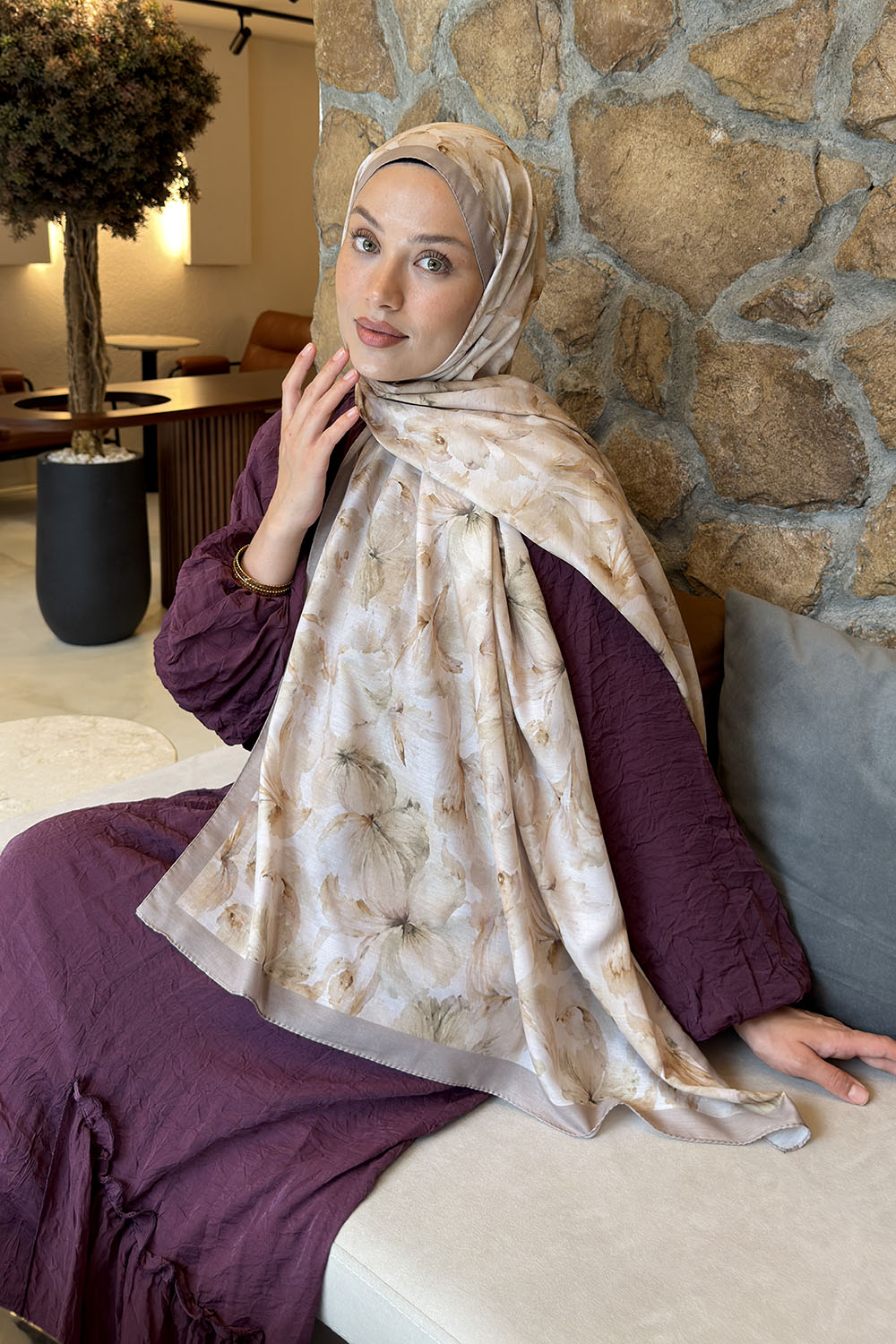 Antik Bej Cotton Striped Printed Shawl