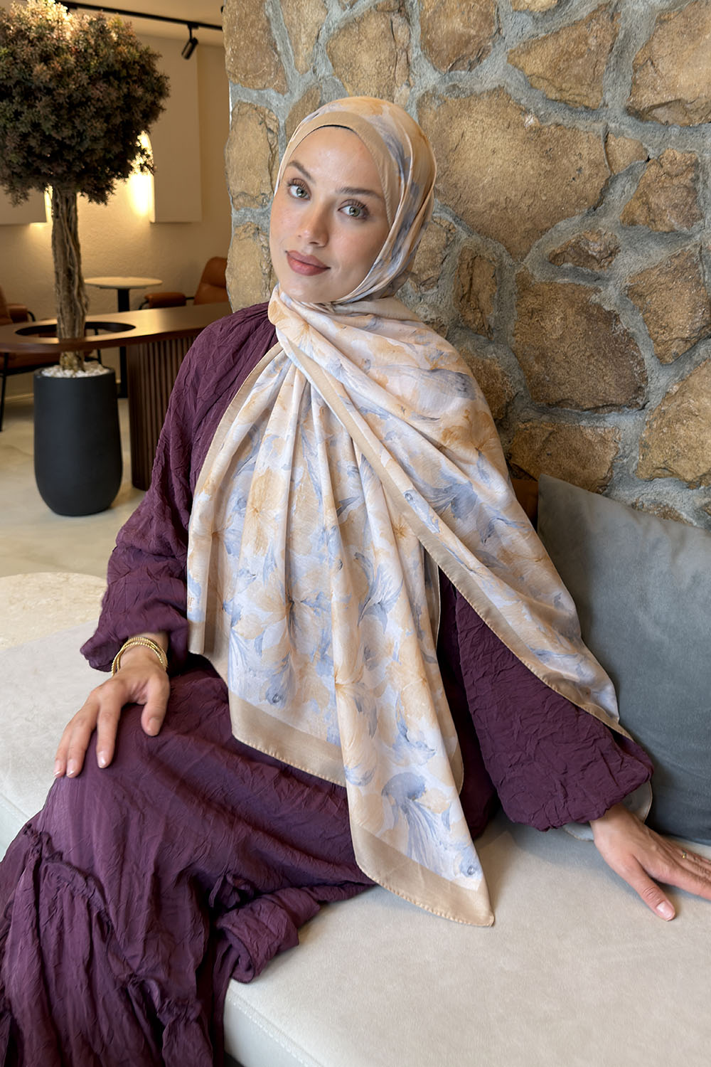 Lamelif Lale Desen Lara Soft Şal Camel