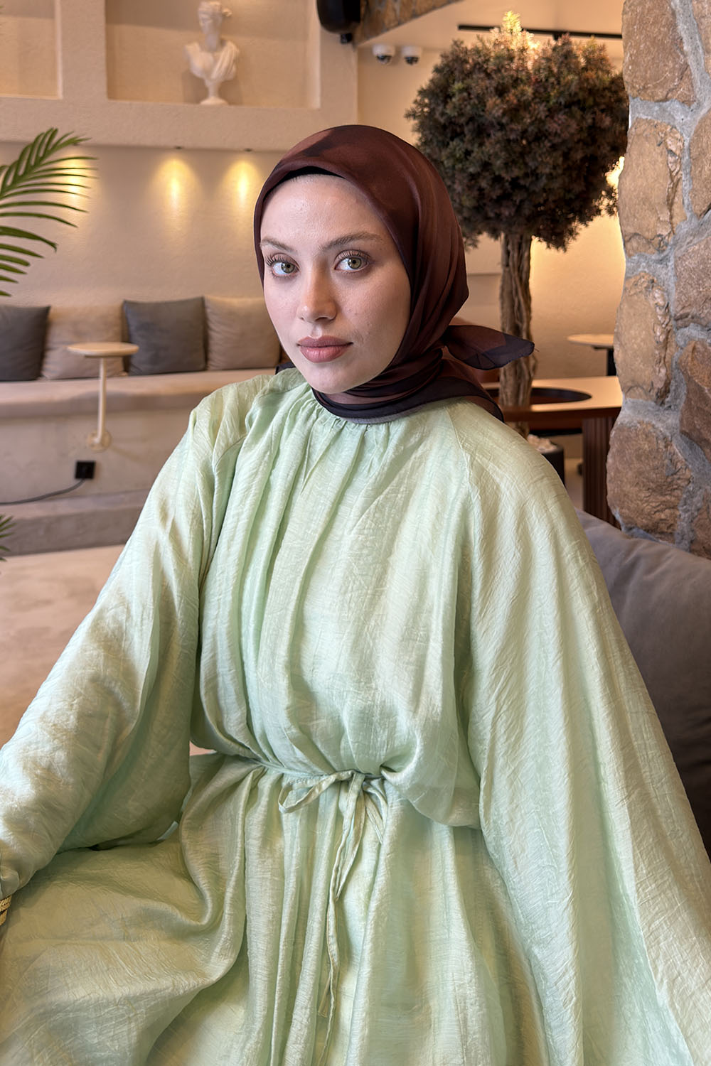 Lamelif Batik Desen Soft Eşarp Kahverengi