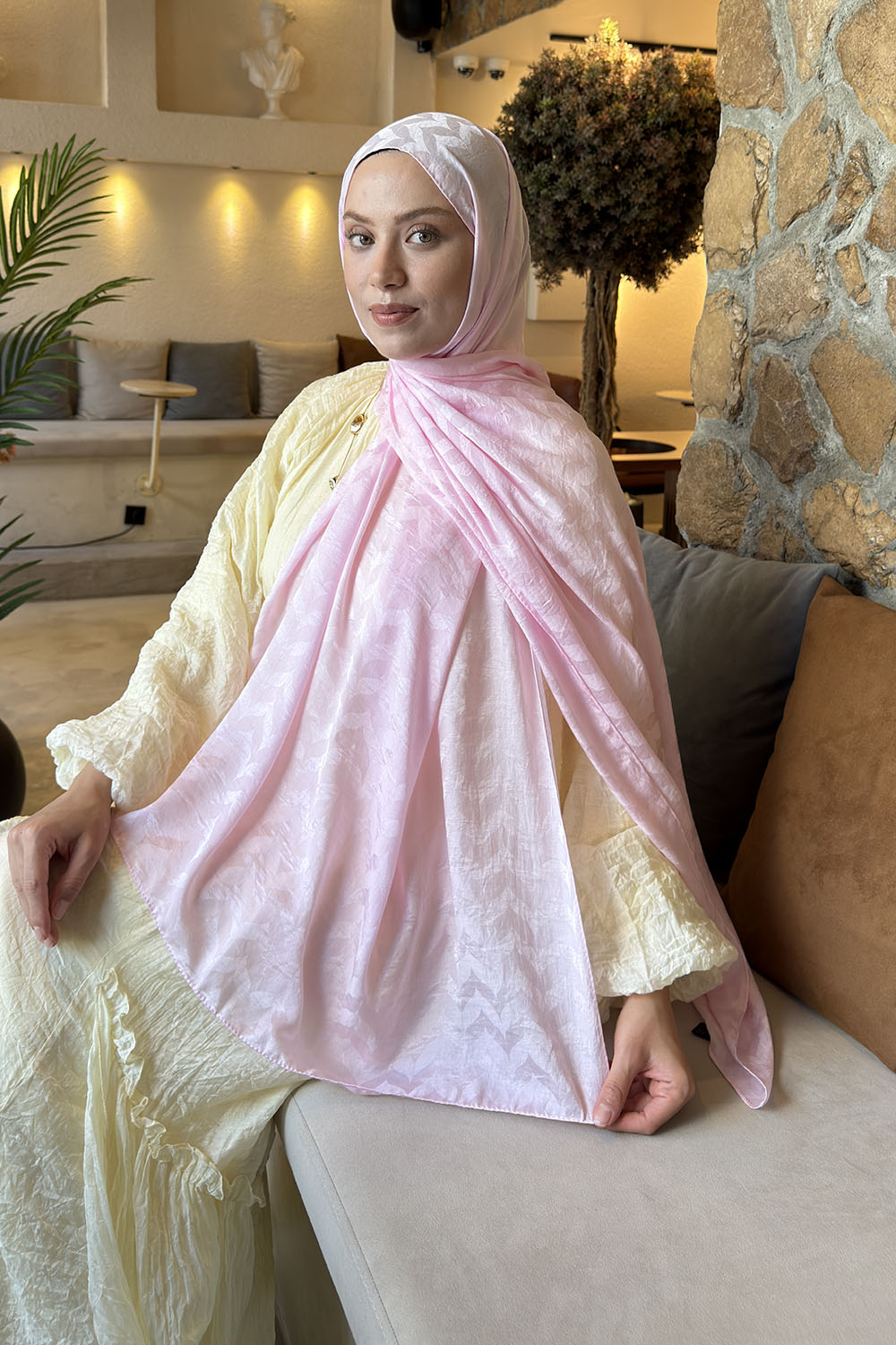 Candy Pink Cotton Fabric Viscose Fabric Printed Shawl