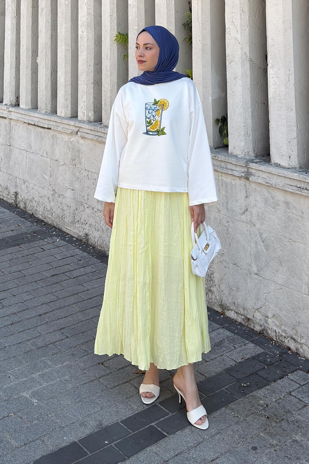 Lamelif Basic Oversize Limon Baskılı Bluz Beyaz