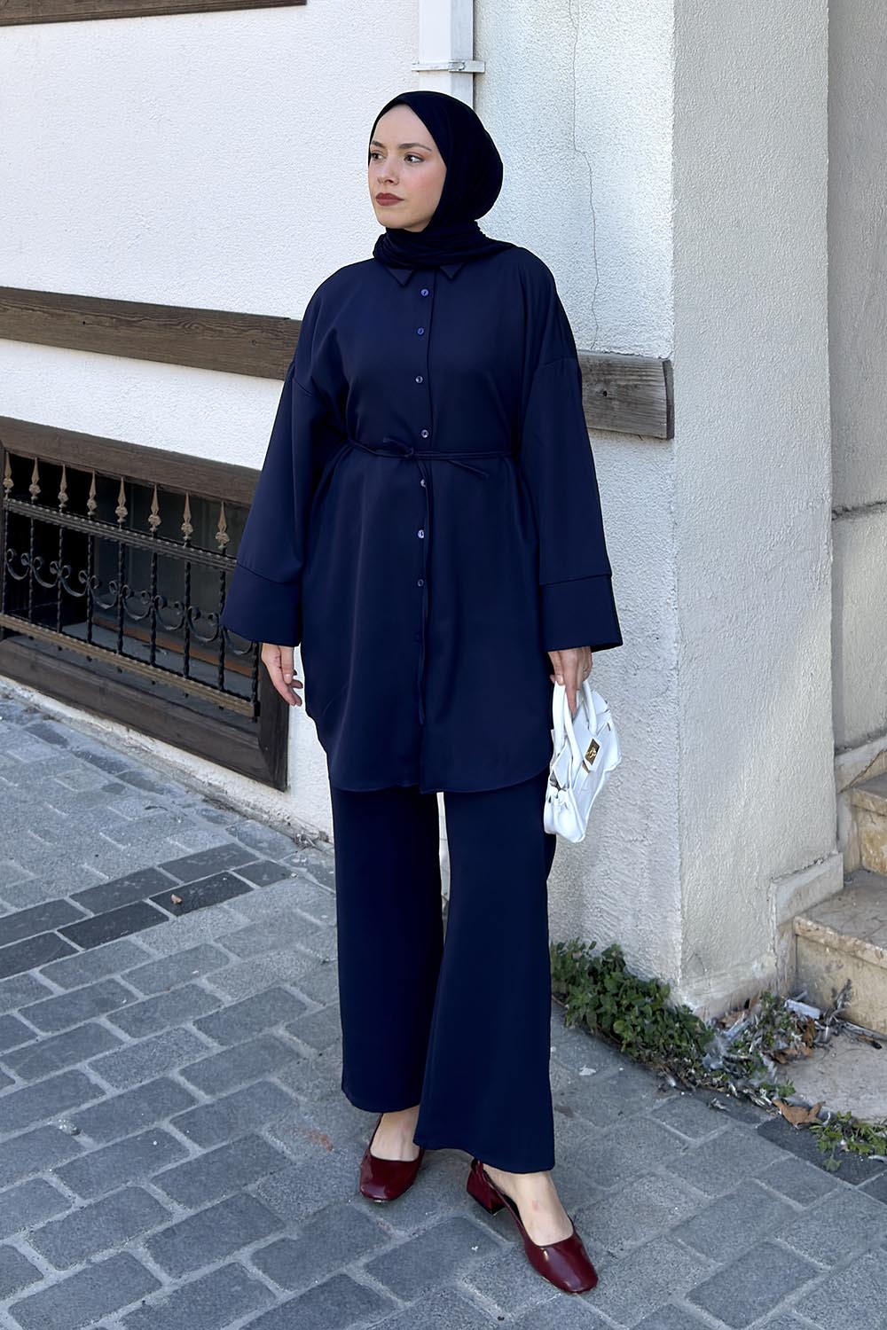 Lamelif Manşet Detaylı Pantolonlu Takım Lacivert