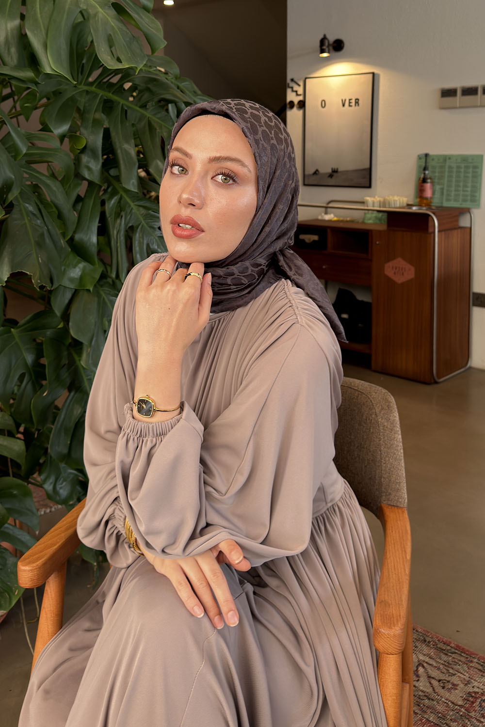 Lamelif Bloom Desen Ayrobin Floş Jakar Eşarp Antrasit