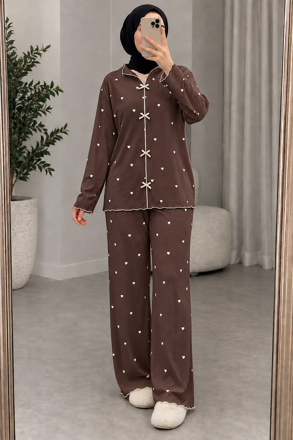 Lamelif Kahverengi Kalp Desenli Fiyonk Detaylı Pijama Takımı