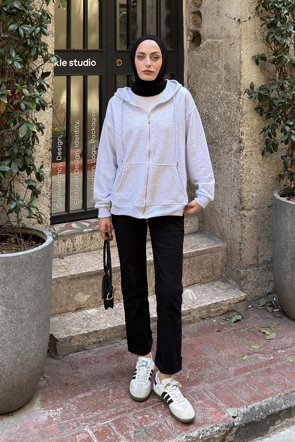 Lamelif Kapüşonlu Cep Detaylı Sweatshirt Hırka Fermuarlı Gri