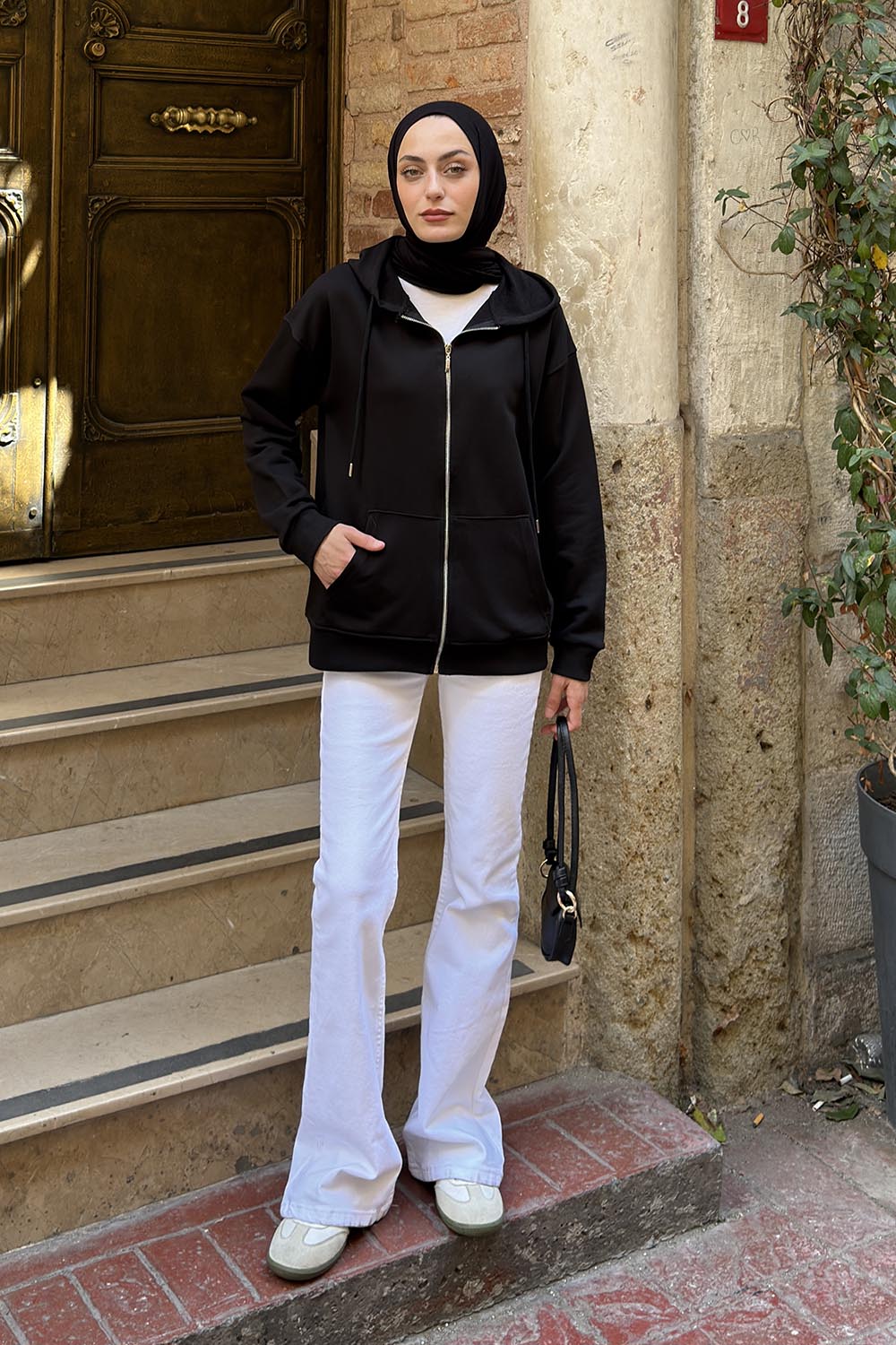 Lamelif Kapüşonlu Cep Detaylı Sweatshirt Hırka Fermuarlı Siyah