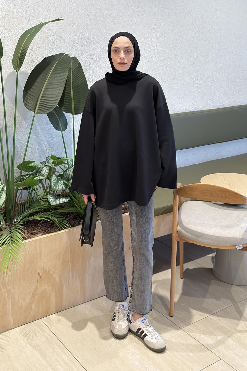 Lamelif Bisiklet Yaka İki İplik Sweat Siyah