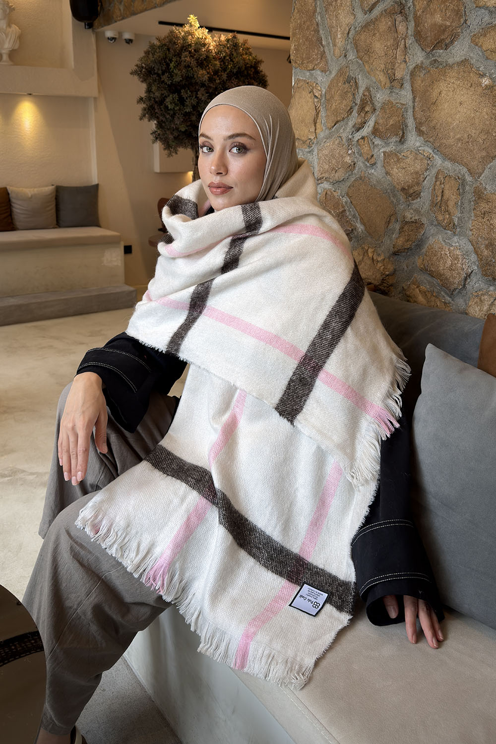 Lamelif Ekose Desen Omuz Şal Taş Şeker Pembe