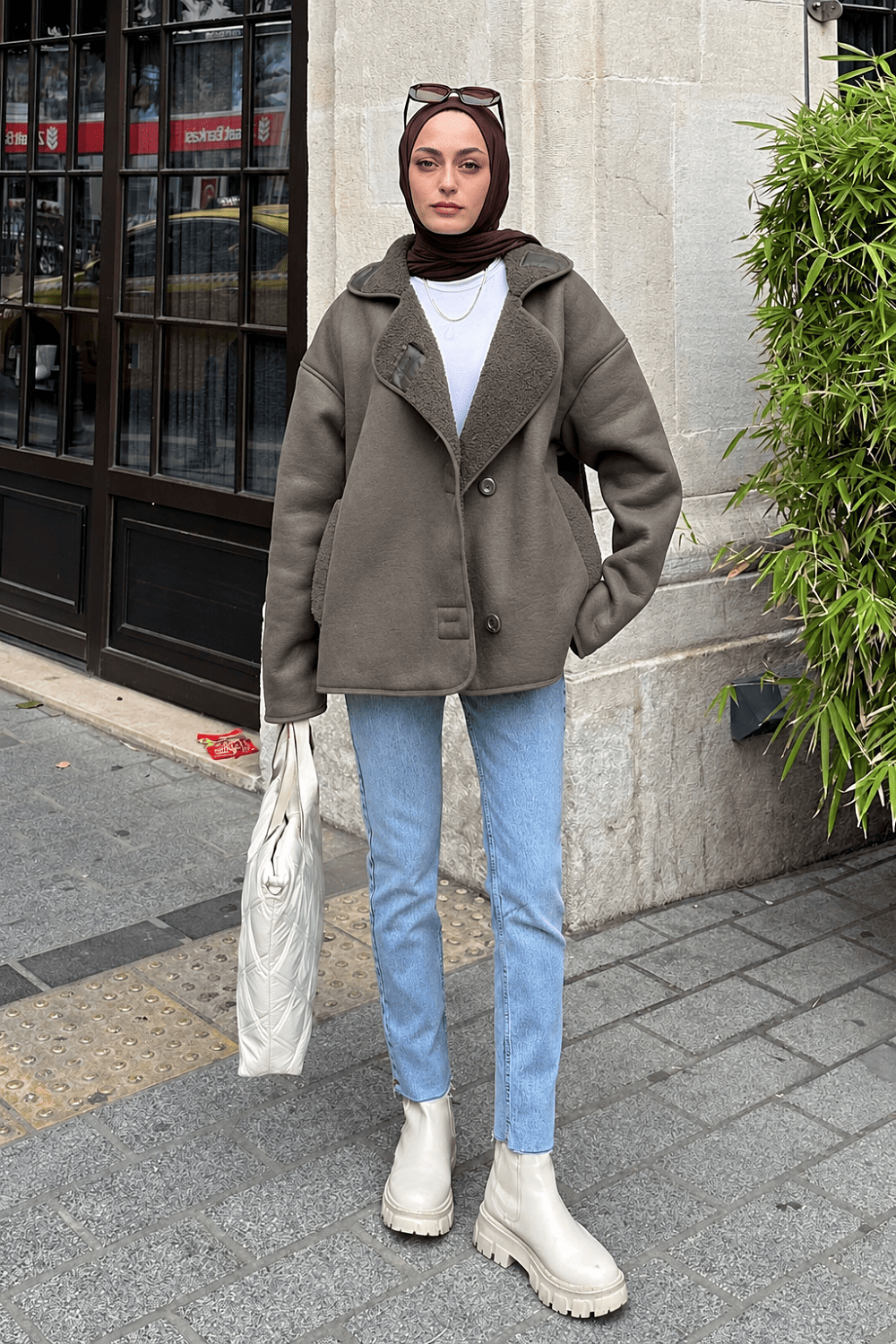 Lamelif Süet Düğmeli Mont Vizon