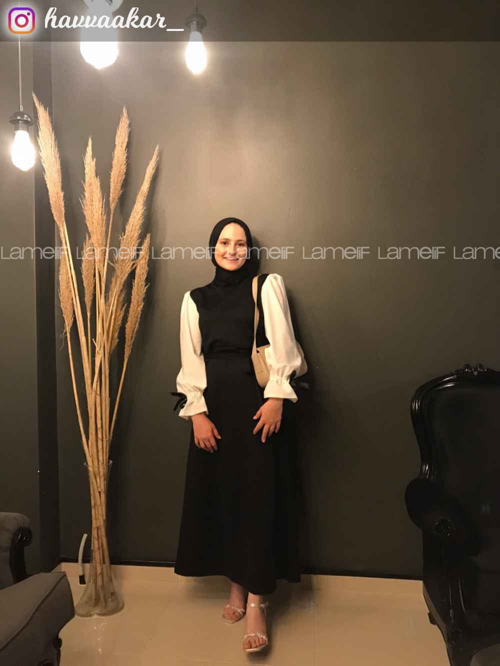 Lamelif Balon Kol Kemerli  Tesettür Elbise Siyah