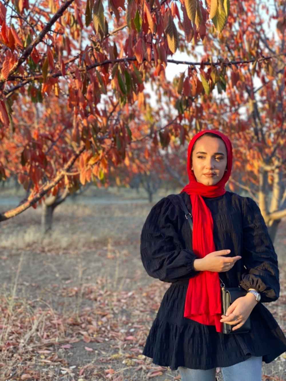 Lamelif Kırmızı Penye Şal