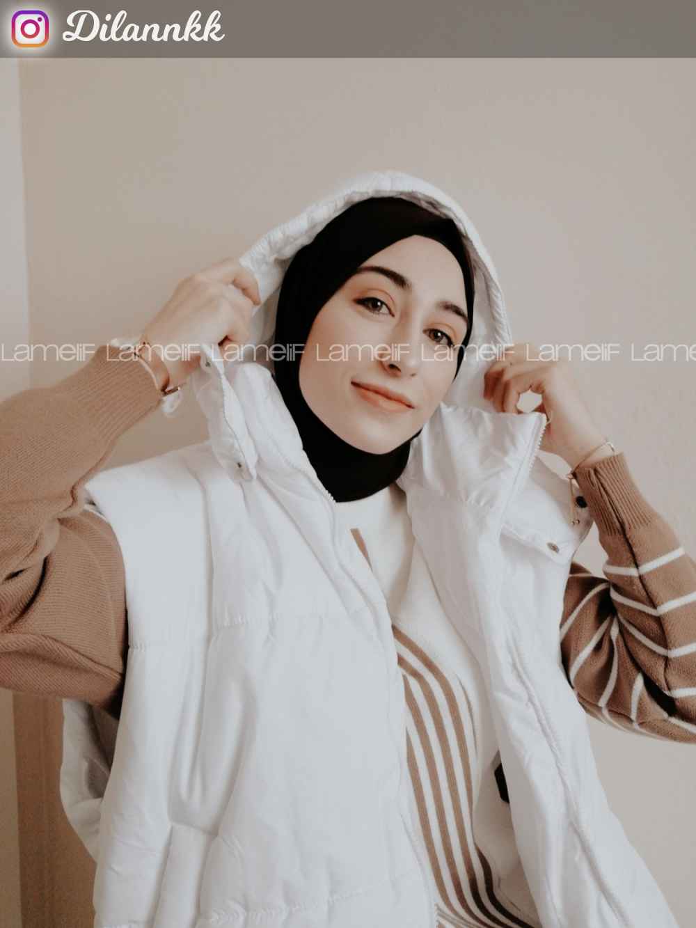 Modalamelif Kapşonlu  Şişme Yelek Beyaz