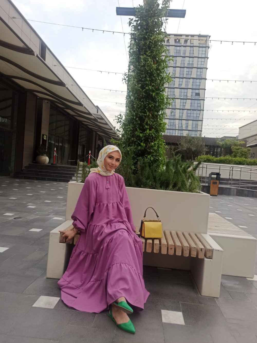 Lamelif Yaka Bağlamalı Katlı Elbise Açık Mor