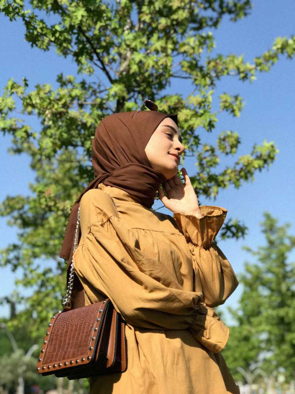 Modalamelif Dakron Büzgülü Gömlek Taba